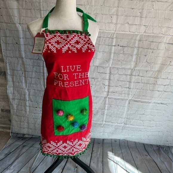 Two’s company pretty ugly Christmas apron NWT - Picture 9 of 15